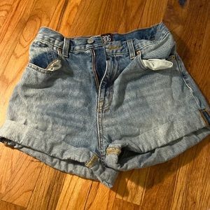 High waisted blue Jean shorts